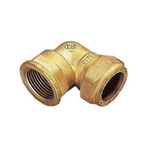 Уголок обжим лат. 22х3/4" ВР