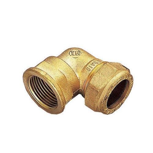 Уголок обжим лат. 15х1/2" ВР